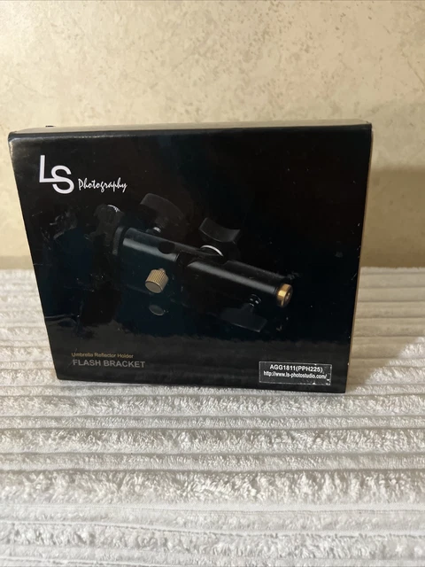LS Flash Mount Shoe Bracket/Light Stand Mount with Umbrella Reflector Holder