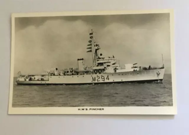 Hms Pincher Postcard Royal Navy Ww2 Algerine Class Minesweeper