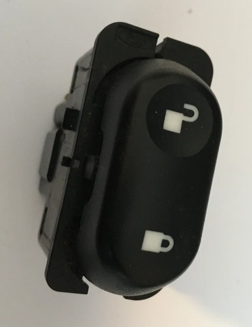 Land Rover Freelander 1 Facelift Rear Fog Light Switch - YUE500110PUY (2004-2006)