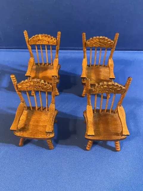 Dollhouse Miniature Lot Of 4 Wooden Dining Room Chairs -Hand Carved? Kitchen Set