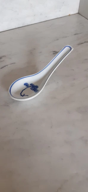 Cuillère à Souvenir Ancienne TOSHIKANE JAPAN En Porcelaine - Motif DAIKOKU, Pièce Rare Et Vintage