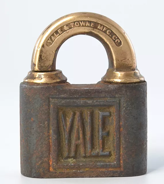 ANTIQUE VTG Yale Brass PADLOCK LOCK NO KEY, Stamford Conn USA YALE & Town no key