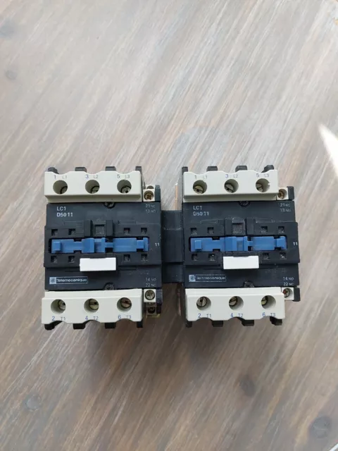 Contacteur inverseur Telemecanique LC2D5011
