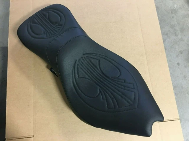 DANNY GRAY BIG DOG MOTORCYCLES AIRHAWK 2-UP SEAT 2006 MASTIFF models only