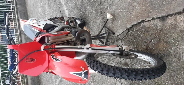 vendo moto Honda cr 250 2t 2002 come nuova