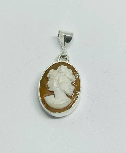 Gorgeous Vintage Real Carved Shell Cameo Pendant 925 Solid Silver #16534