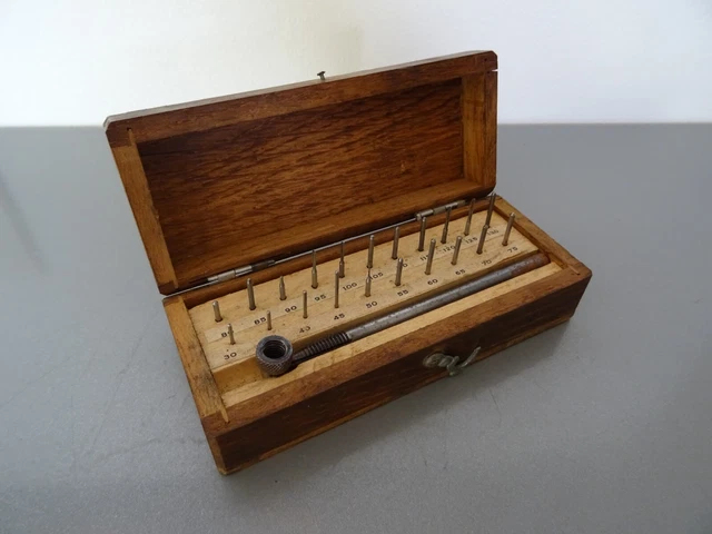 ANCIEN BÂTON DE marche en bois ancien manche tête de canard en laiton... EUR 45,96 - FR ANCIEN BÂTON DE marche en bois ancien manche tête de canard en laiton... EUR 45,96 - FR
