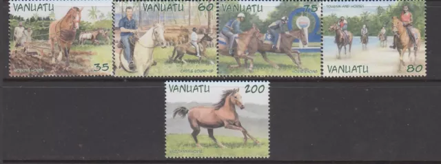 Vanuatu - Local Horses Issue (Set MNH) 2002 (CV $12)