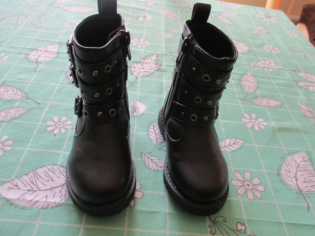 G by guess groovi sales motorcycle bootie