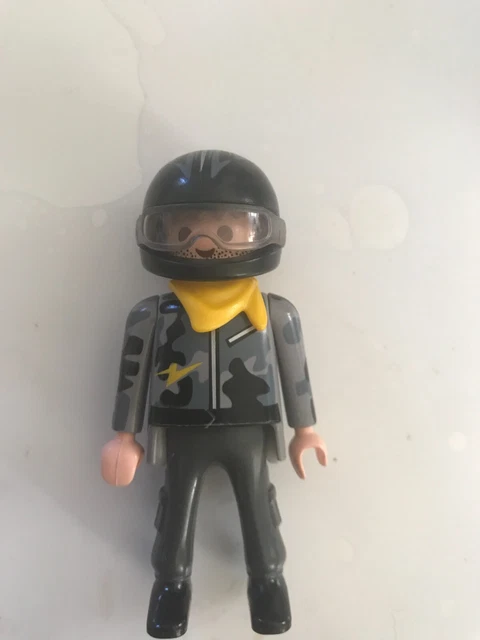 Figurine Playmobil Pilote De Bateau à Moteur - Réf. 3225 - Occasion