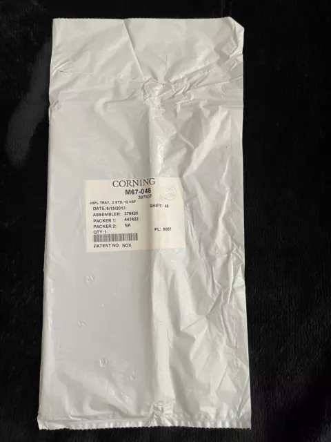 CORNING M67-048 Splice Tray Heat-shrink Fusion Splices 0.2 in, 12 F