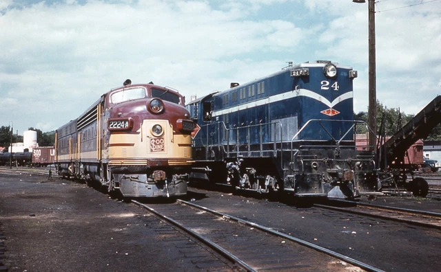T: Duplicate Slide SOO LINE F7A #2224A+1 w/MN&S DT-6-6-2000 #24