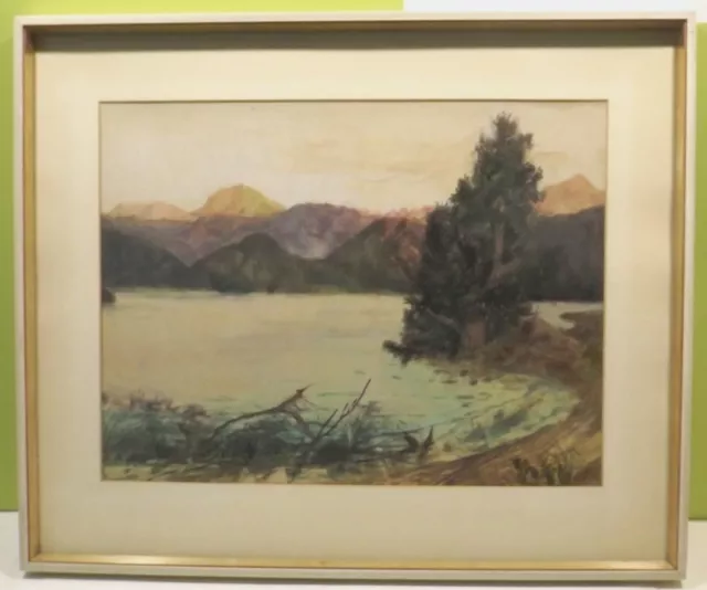 "Impressive Landschaftsansicht mit See und Bergen"Aqua./Gouache unsign.in Rahmen