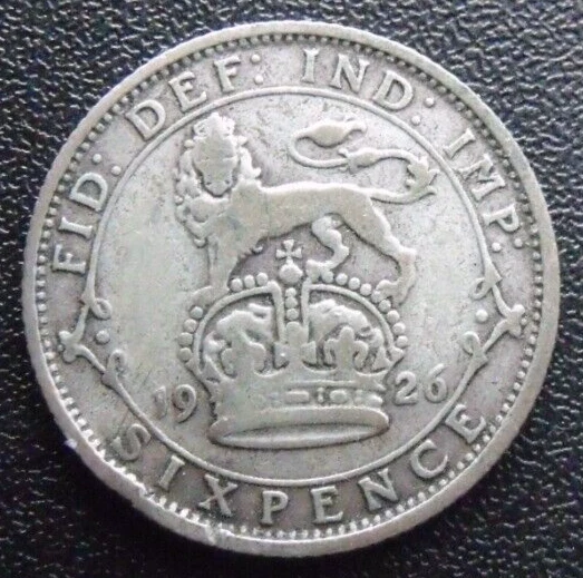 1926 GEORGE V SILVER SIXPENCE  ( 50% Silver )  British 6d Coin.   1026