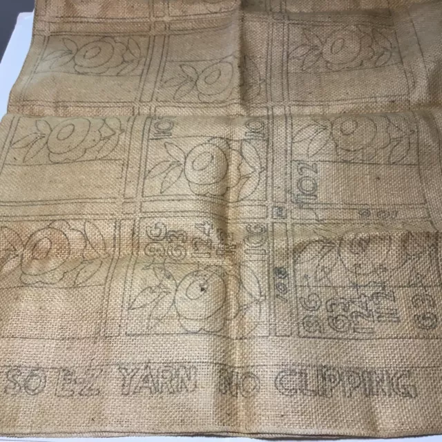 Patrón de arpillera de enganche de alfombra vintage, ""Flores"" yute 27"" x 40"" de Wonder Art #371