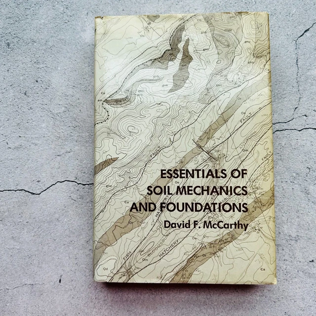 ESSENTIALS OF SOIL Mechanics and Foundations libro con copertina rigida di David McCartney EUR ...