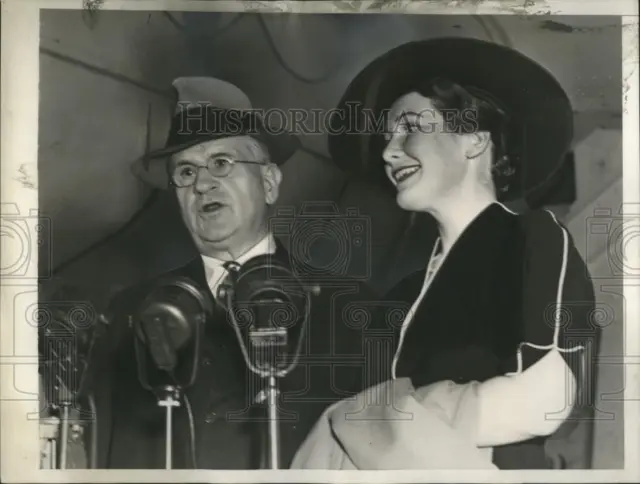 1938 Press Photo Harold L. Ickes Sec of Interior with bride Former Jane Dahlman