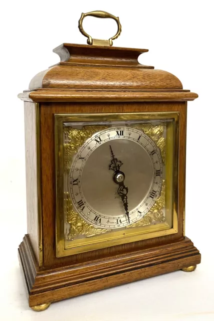 Lovely Elliott Of London Walnut Bracket / Mantel Clock In Working Order