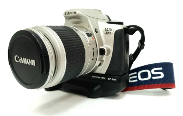 Canon EOS 300 SLR 35 mm | Battery Pack BP 200 | Objektiv EF  28-90mm f 4-5.6