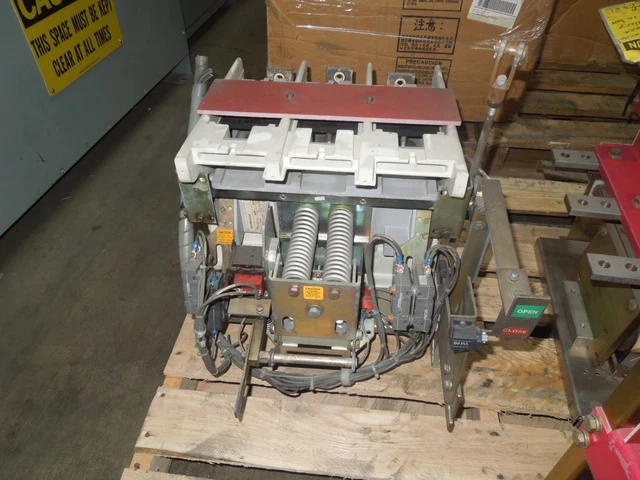 Westinghouse EMAN3NN81X-M3 720A 7200V Vacuum OEM Model A AC Contactor Used