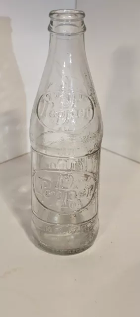 Vintage 10 Oz Ounce Dr Pepper Embossed One Way Oval Logo Bottle