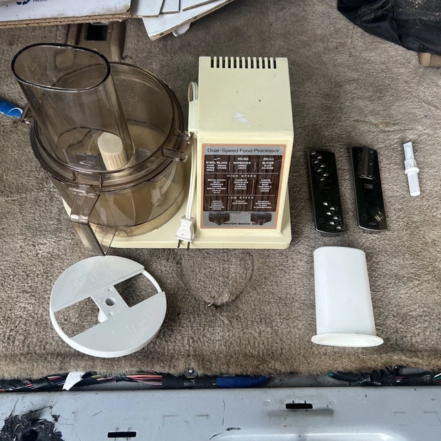 VTG. HAMILTON BEACH Scovill Dual Speed Food Processor Model 7023