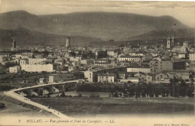 CPA MILLAU - Vue générale et Pont de Curreplats (161076)