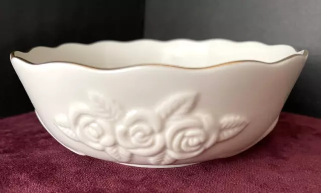 LENOX Monaco Ivory China 24K Gold Trim Embossed Roses Nut Bowl Candy Dish (5.5”)