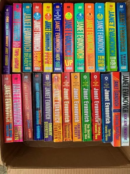 Stephanie Plum series "Number" Novels 1-26 set JANET EVANOVICH PB lot