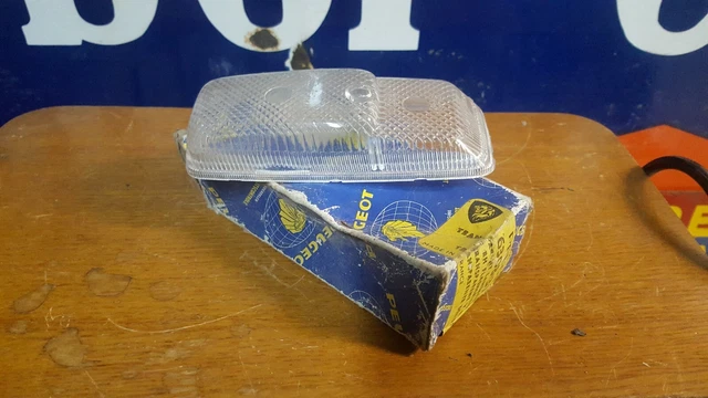 Cabochons De Clignotant Et Veilleuse Pour Peugeot 404 - Neufs D'époque, Pièce Vintage