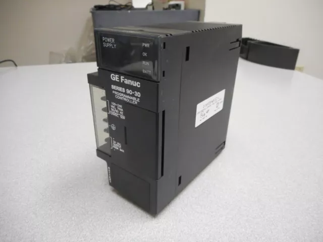 GE FANUC IC693PWR321L Séries 90-30 Programmable Contrôleur 120/240VAC 125VDC