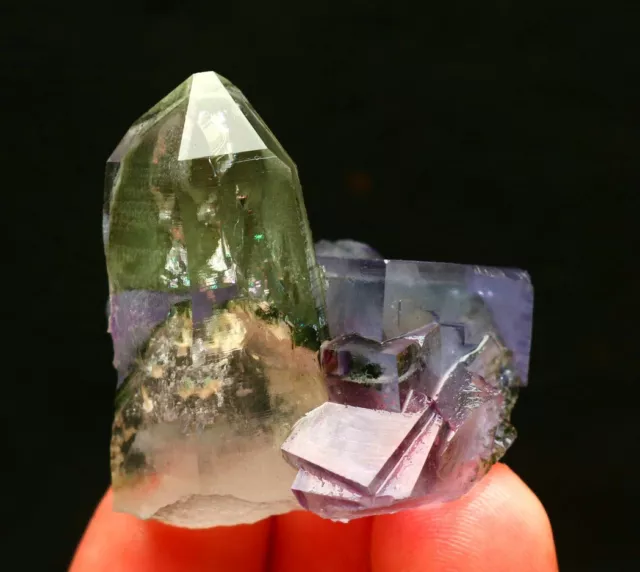 35.2g  Natural purple Cubic fluorite crystal  mineral specimen/China