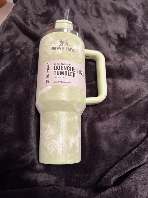 stanley 40 oz tumbler