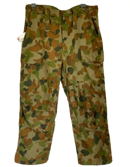 Genuine AUSTRALIAN ARMY Combat Cargo Pants Size 95 S ADA Green Camo DCPU 2004