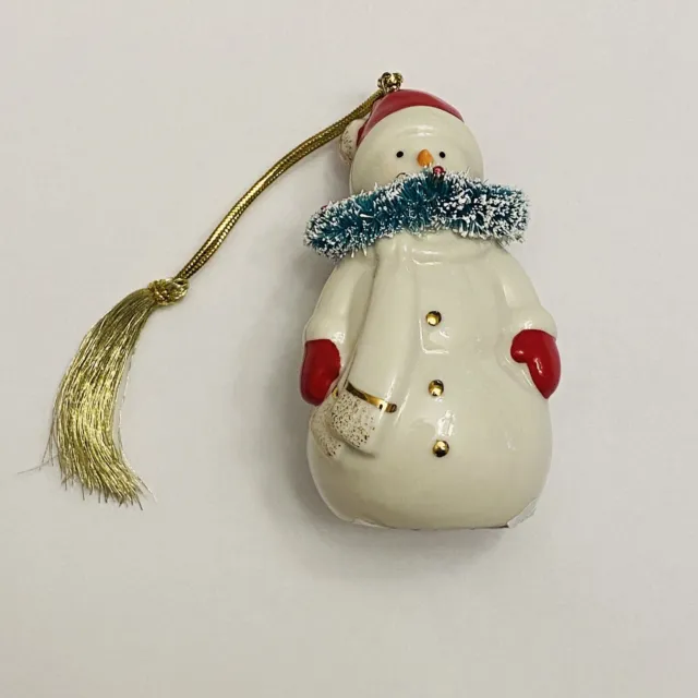 Lenox Christmas Ornament Very Berry Merry Snowman Wreath Mint Condition 3.5”