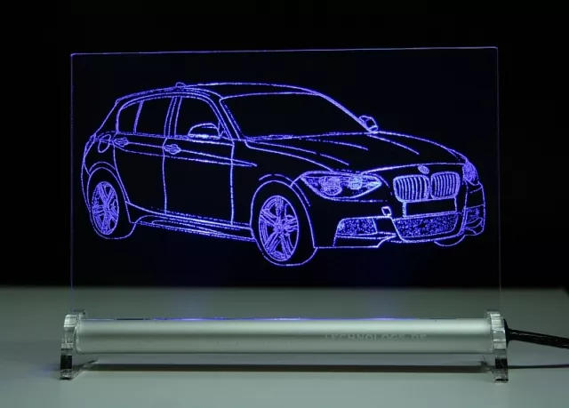 LED Leuchtschild graviert ist  BMW 1  F20  5-türer AutoGravur M Paket