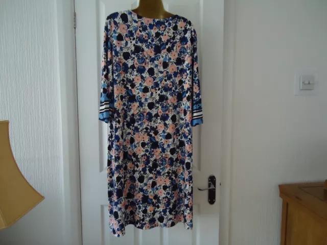 Per Una Blue/Coral/Black  Floral Lined Dress Size  18