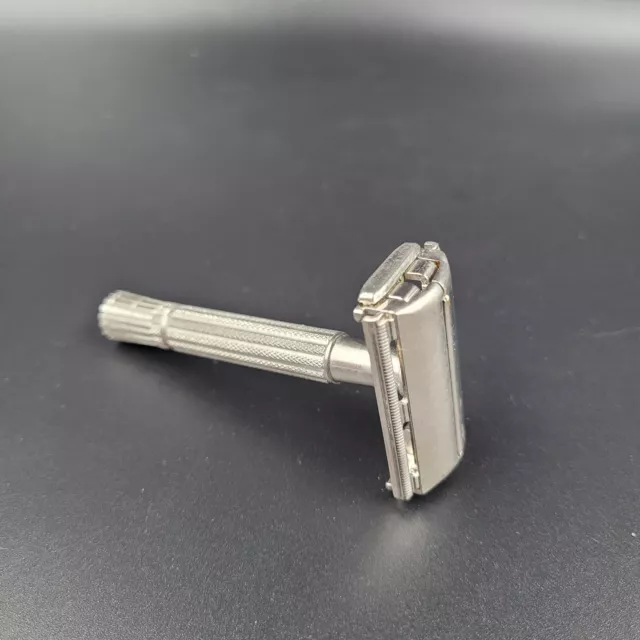Vintage 1958 Gillette Super Speed Flare Tip DE TTO Safety Razor Date Code D-1