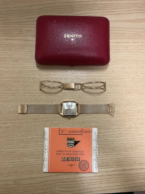Zenith 18K watch with two bracelets