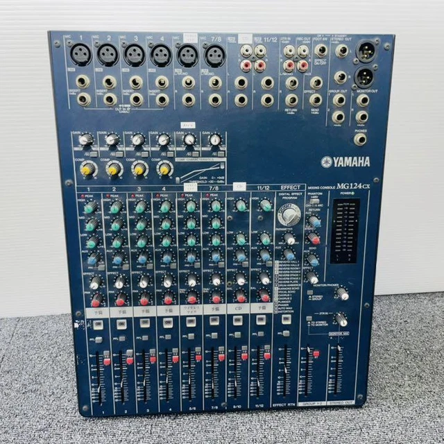 Utilisé Yamaha Console de Mixage 12CH MG124CX Seulement Un Main Pièce De Japon M