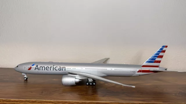 1:200 Gemini Jets American Airlines Boeing 777-300ER