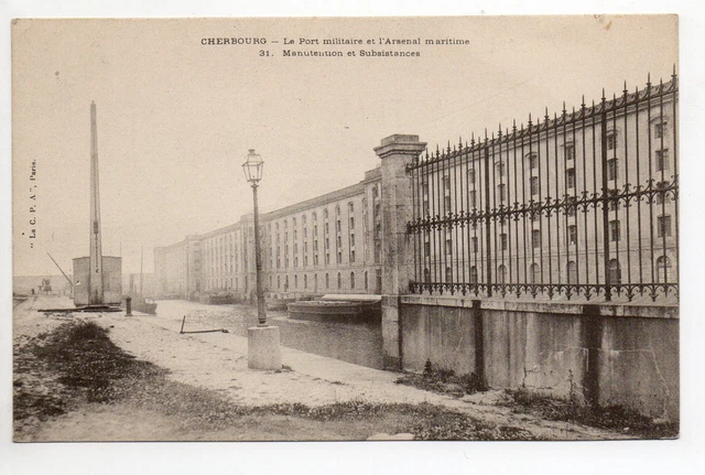 Thème VIE MILITAIRE CASERNES CPA 50 CHERBOURG arsenal manutention & subsistances