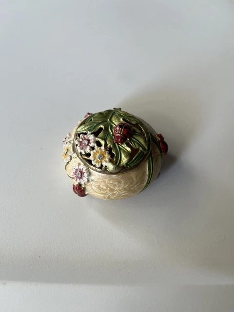 Nobility White Ladybug Bejeweled Trinket Box Vhtf Great Condition