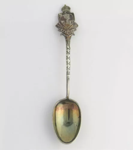 Windsor Canada Souvenir Spoon - Sterling Silver Vintage Collectors Crest Travel