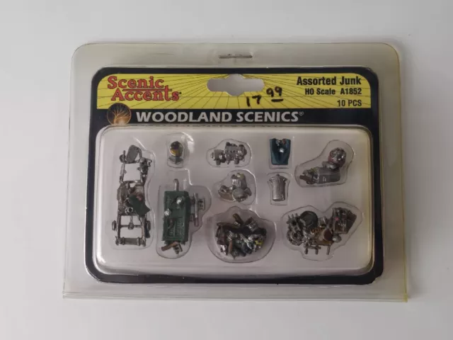 Woodland Scenics - Ho Scale - Assorted Junk #A1852