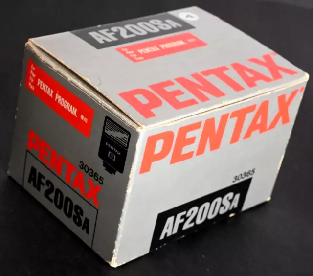 Pentax AF-200SA Shoe Mount Electronic Flash for  Pentax Cameras - Mint in Box
