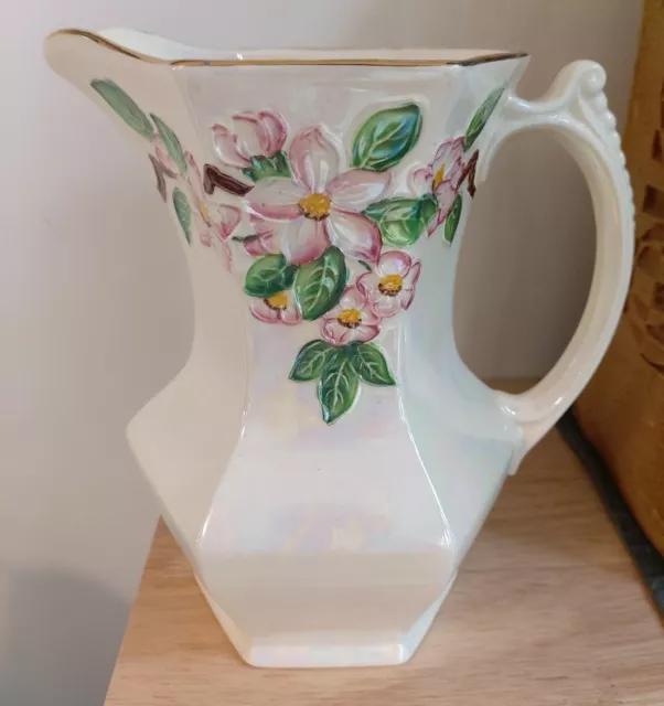 Ringtons Ltd	Jug Maling Ware White Lustre