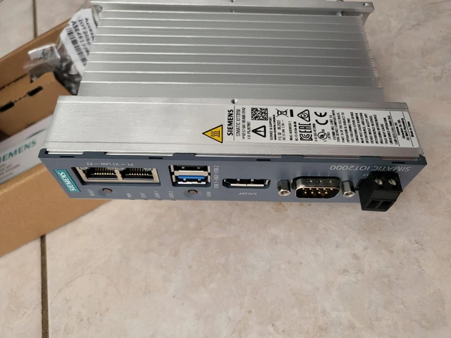 Siemens  SIMATIC IOT2050 647-0BA00-0YA2