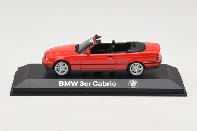 BMW M3 E30 1988 Noir ALTAYA 1:43