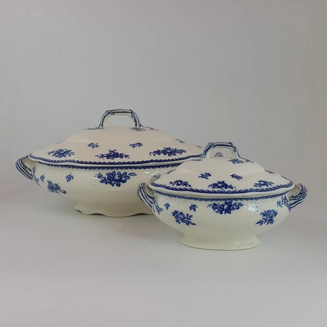 WEDGWOOD BLUE & White Two Vegetable Tureens with Lid 6334 WD £125.00